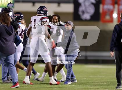 Thumbnail 2 in Ryan @ Guyer photogallery.