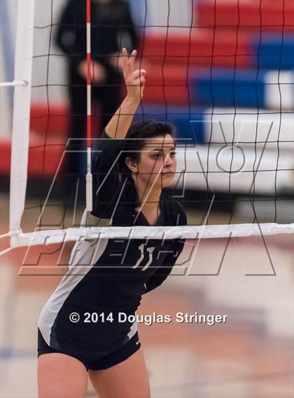 Thumbnail 3 in Menlo-Atherton vs. Homestead (CIF-CCS D1 Championship) photogallery.
