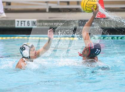 Thumbnail 2 in El Modena vs South (Torrance) photogallery.