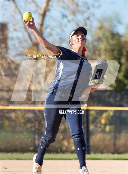 Thumbnail 3 in Mountain View vs. Mullen (CHSAA 4A Quarterfinal) photogallery.