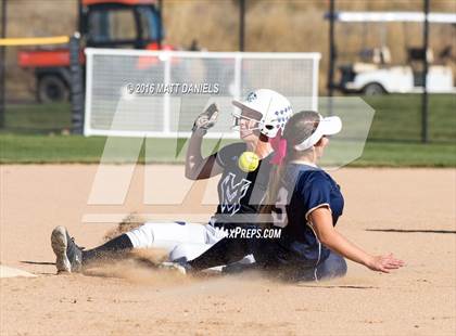 Thumbnail 2 in Mountain View vs. Mullen (CHSAA 4A Quarterfinal) photogallery.
