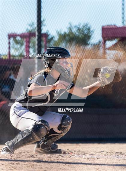 Thumbnail 3 in Mountain View vs. Mullen (CHSAA 4A Quarterfinal) photogallery.