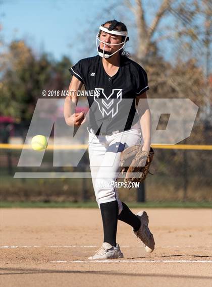 Thumbnail 3 in Mountain View vs. Mullen (CHSAA 4A Quarterfinal) photogallery.