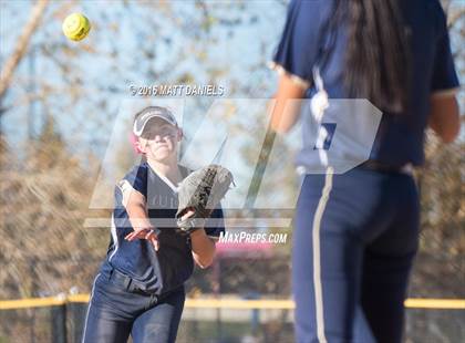 Thumbnail 2 in Mountain View vs. Mullen (CHSAA 4A Quarterfinal) photogallery.