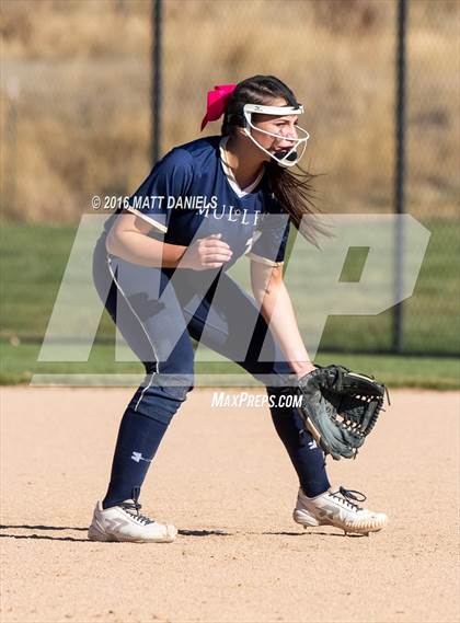 Thumbnail 1 in Mountain View vs. Mullen (CHSAA 4A Quarterfinal) photogallery.