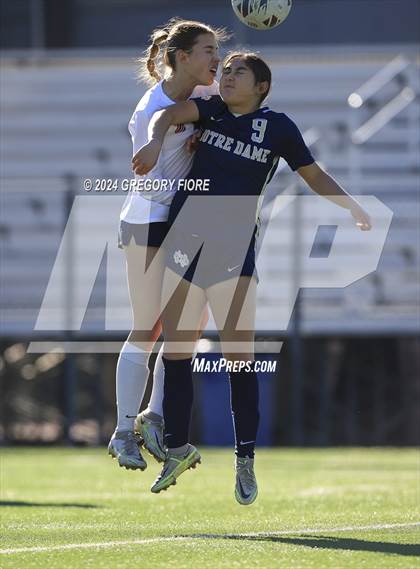 Thumbnail 3 in Yorba Linda vs. Notre Dame (SO) photogallery.