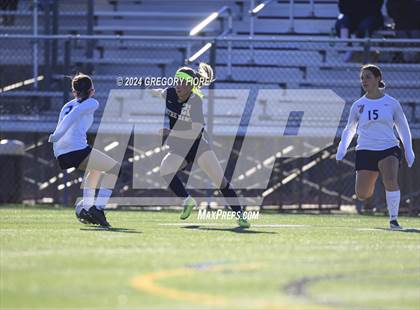 Thumbnail 1 in Yorba Linda vs. Notre Dame (SO) photogallery.