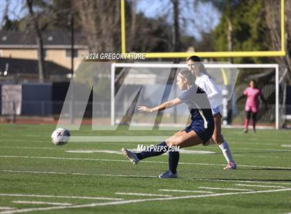 Thumbnail 2 in Yorba Linda vs. Notre Dame (SO) photogallery.