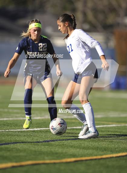 Thumbnail 3 in Yorba Linda vs. Notre Dame (SO) photogallery.