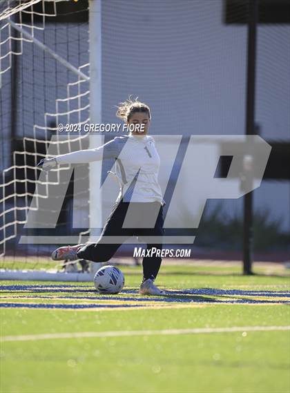 Thumbnail 3 in Yorba Linda vs. Notre Dame (SO) photogallery.