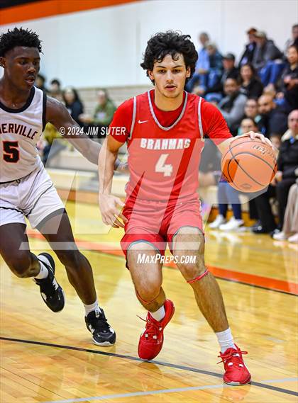 Thumbnail 1 in Somerville vs Bellville  photogallery.