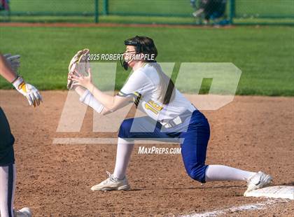 Thumbnail 3 in Plum @ Shaler Area photogallery.
