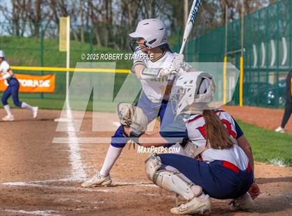 Thumbnail 2 in Plum @ Shaler Area photogallery.