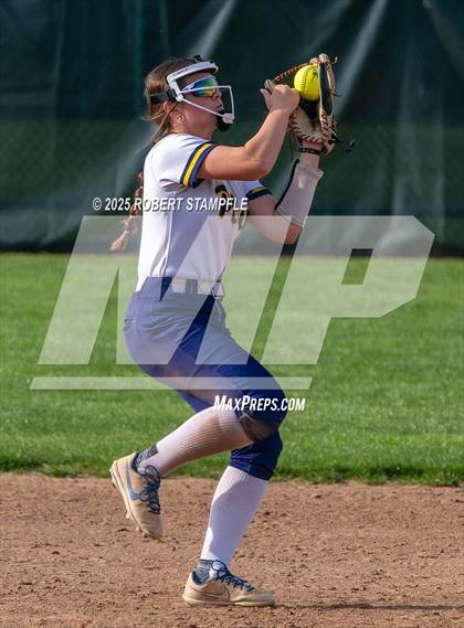 Thumbnail 2 in Plum @ Shaler Area photogallery.