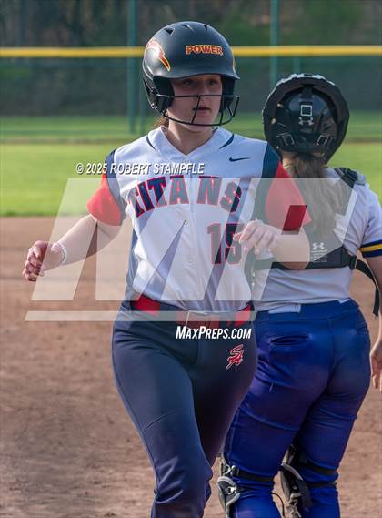 Thumbnail 3 in Plum @ Shaler Area photogallery.