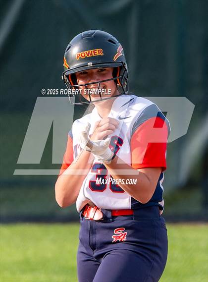 Thumbnail 1 in Plum @ Shaler Area photogallery.