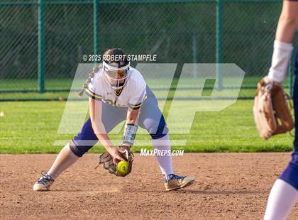 Thumbnail 2 in Plum @ Shaler Area photogallery.
