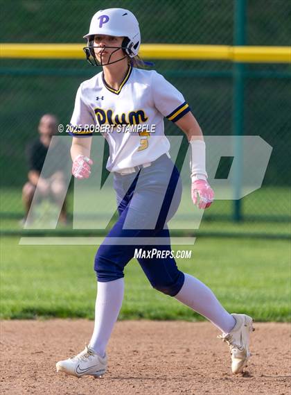 Thumbnail 3 in Plum @ Shaler Area photogallery.