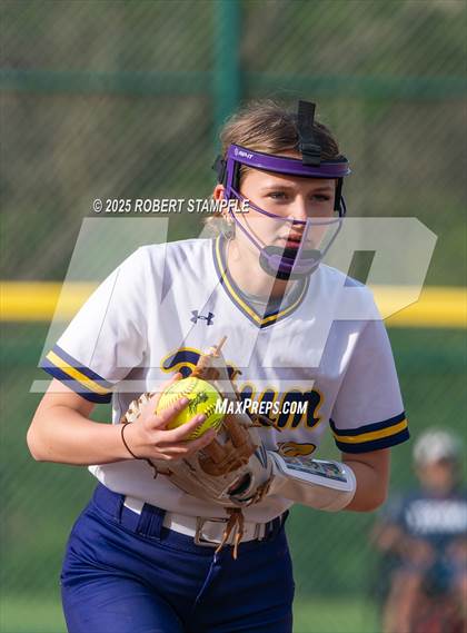 Thumbnail 1 in Plum @ Shaler Area photogallery.