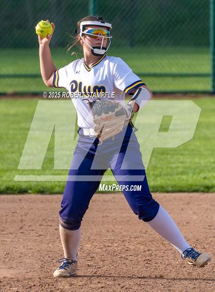 Thumbnail 2 in Plum @ Shaler Area photogallery.
