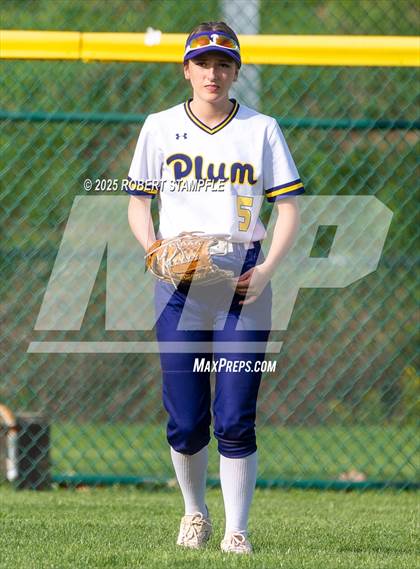 Thumbnail 1 in Plum @ Shaler Area photogallery.