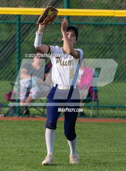 Thumbnail 3 in Plum @ Shaler Area photogallery.