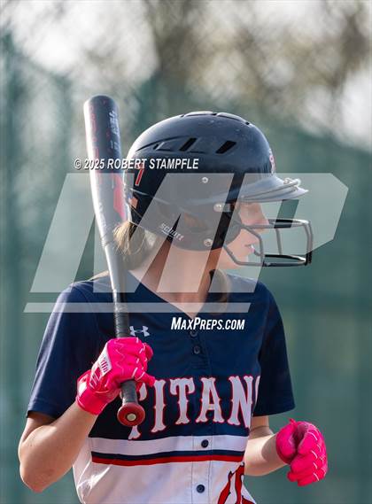 Thumbnail 3 in Plum @ Shaler Area photogallery.