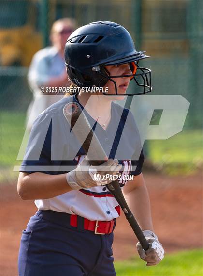 Thumbnail 2 in Plum @ Shaler Area photogallery.