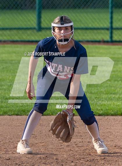 Thumbnail 1 in Plum @ Shaler Area photogallery.