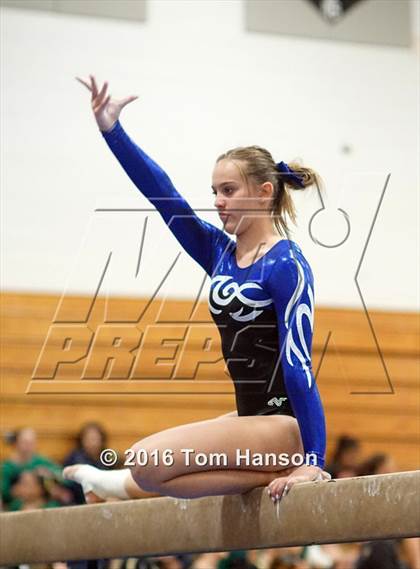 Thumbnail 2 in Loveland  Invitational photogallery.