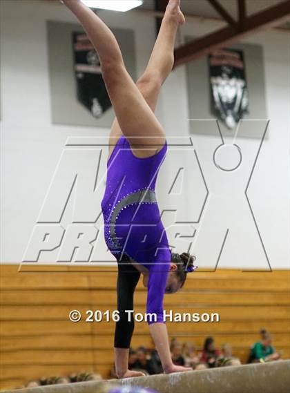 Thumbnail 3 in Loveland  Invitational photogallery.