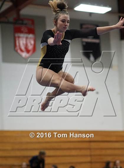 Thumbnail 1 in Loveland  Invitational photogallery.