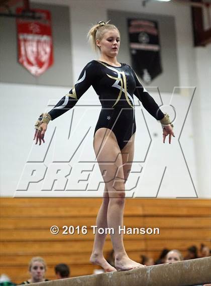 Thumbnail 2 in Loveland  Invitational photogallery.