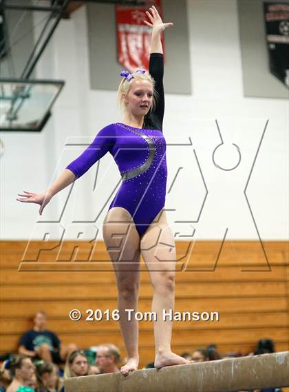 Thumbnail 2 in Loveland  Invitational photogallery.