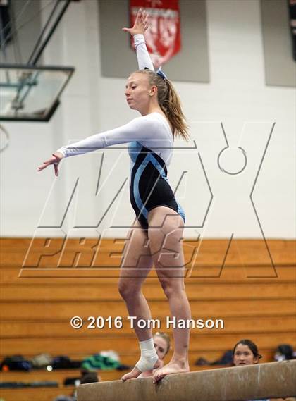 Thumbnail 2 in Loveland  Invitational photogallery.