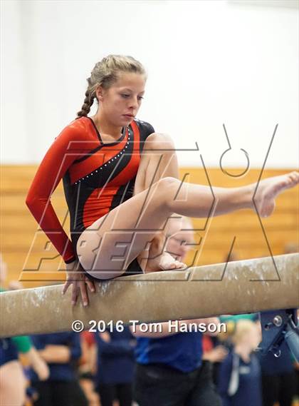 Thumbnail 2 in Loveland  Invitational photogallery.