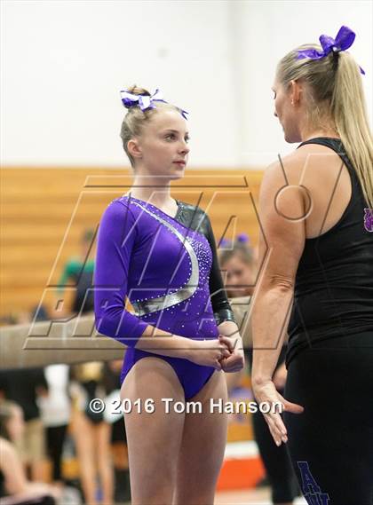 Thumbnail 3 in Loveland  Invitational photogallery.