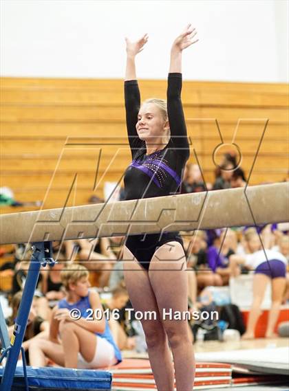 Thumbnail 1 in Loveland  Invitational photogallery.
