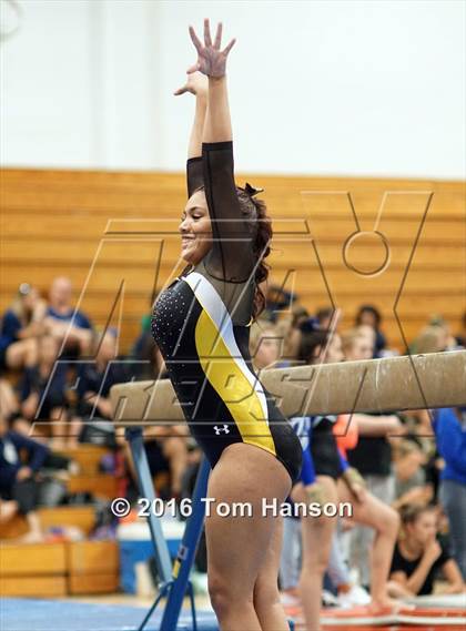 Thumbnail 1 in Loveland  Invitational photogallery.