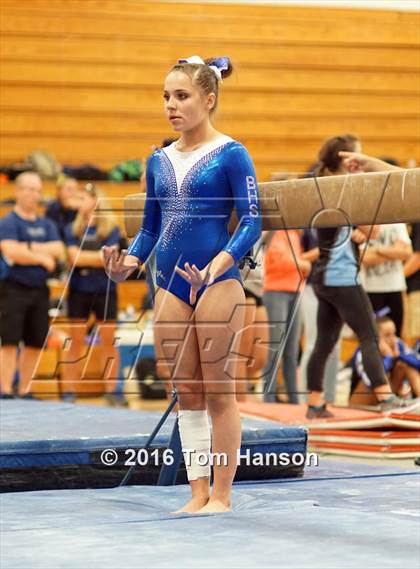 Thumbnail 3 in Loveland  Invitational photogallery.