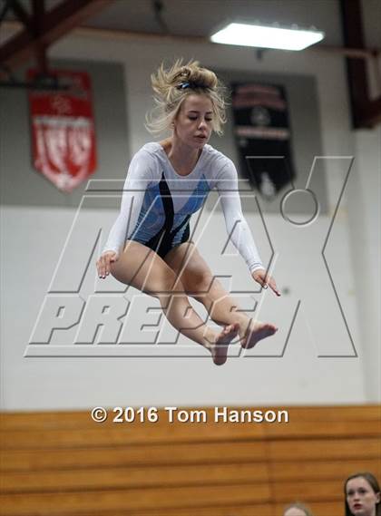 Thumbnail 3 in Loveland  Invitational photogallery.