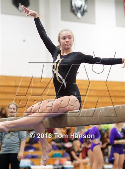 Thumbnail 2 in Loveland  Invitational photogallery.