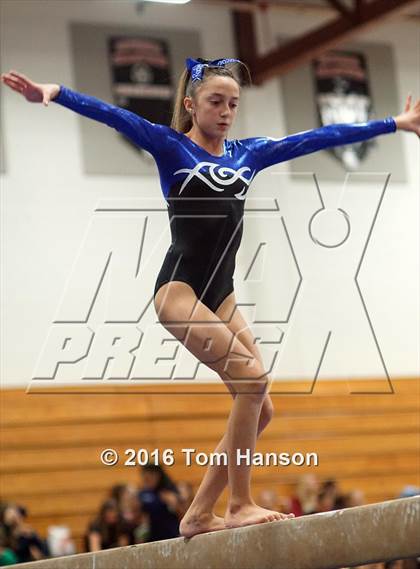 Thumbnail 2 in Loveland  Invitational photogallery.