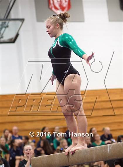 Thumbnail 2 in Loveland  Invitational photogallery.