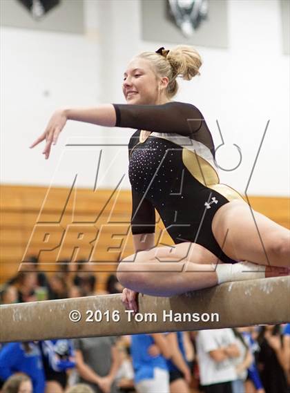 Thumbnail 1 in Loveland  Invitational photogallery.