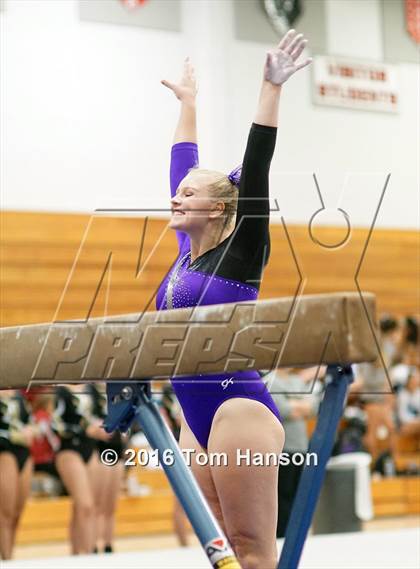 Thumbnail 3 in Loveland  Invitational photogallery.