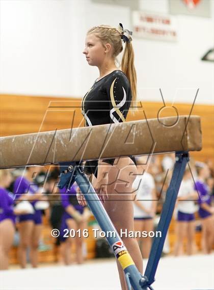Thumbnail 3 in Loveland  Invitational photogallery.