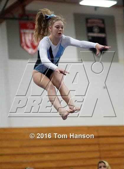Thumbnail 3 in Loveland  Invitational photogallery.