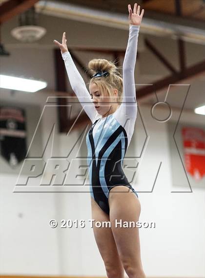 Thumbnail 1 in Loveland  Invitational photogallery.