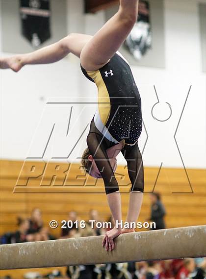 Thumbnail 2 in Loveland  Invitational photogallery.